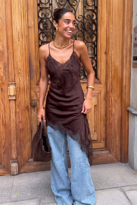 tunică asimetrică, delicată, cu dantelă și fante VELIMIRA BROWN