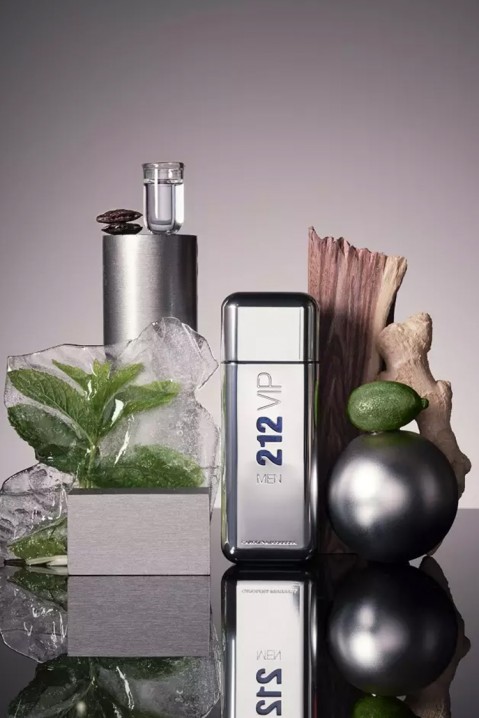 Parfum Carolina Herrera 212 VIP Men EDT 100 mlIVET.RO - Reduceri de până la -80%