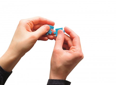Puzzle pentru copii Clementoni de 104 piese - PeanutsIVET.RO - Reduceri de până la -80%