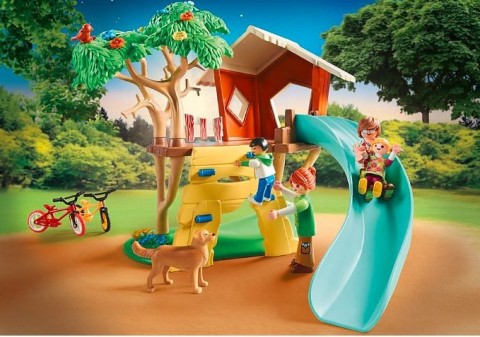 Set de cărămizi cu figurine Family Fun 71001 Căsuța din copac cu toboganIVET.RO - Reduceri de până la -80%