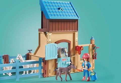 Set de figurine Horses 71353 Amelia și Whisper cu box pentru grajduriIVET.RO - Reduceri de până la -80%