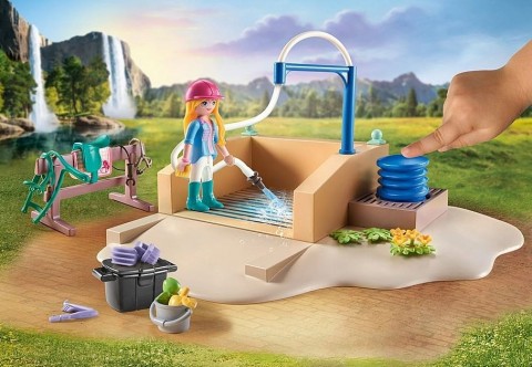Set cu figurine Horses 71354 Isabella și Lioness în zona de spălare a cailorIVET.RO - Reduceri de până la -80%