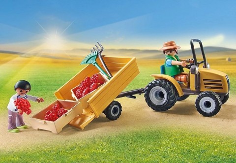 Set cu figurine Country 71442 Tractor cu remorcă și rezervor de apăIVET.RO - Reduceri de până la -80%