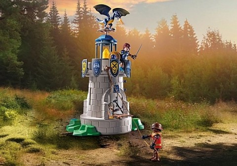 Set figurine Novelmore 71483 Turnul cavalerilor cu fierar și dragonIVET.RO - Reduceri de până la -80%