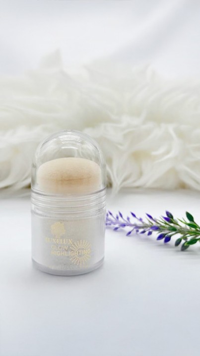 Iluminator LUXELUX Radiant Glow PEARLIVET.RO - Reduceri de până la -80%