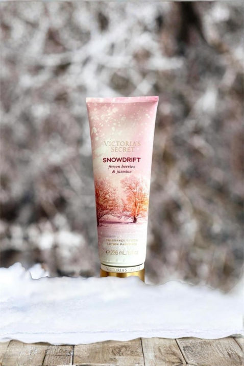 Loțiune de corp Victoria`s Secret Snowdrift Frozen Berries & Jasmine Body Lotion 236 mlIVET.RO - Reduceri de până la -80%