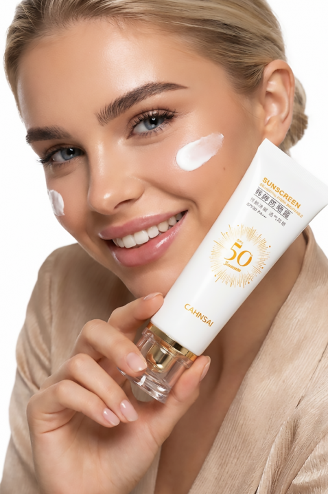 Cremă de protecție solară CAHNSAI Face Sunscreen SPF 50IVET.RO - Reduceri de până la -80%