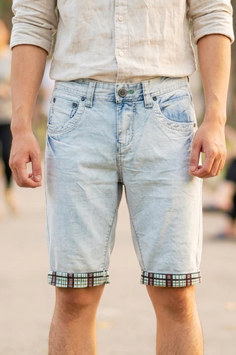 Pantaloni scurți pentru bărbați LORZENO, Culoare: albastru deschis, IVET.RO - Reduceri de până la -80%