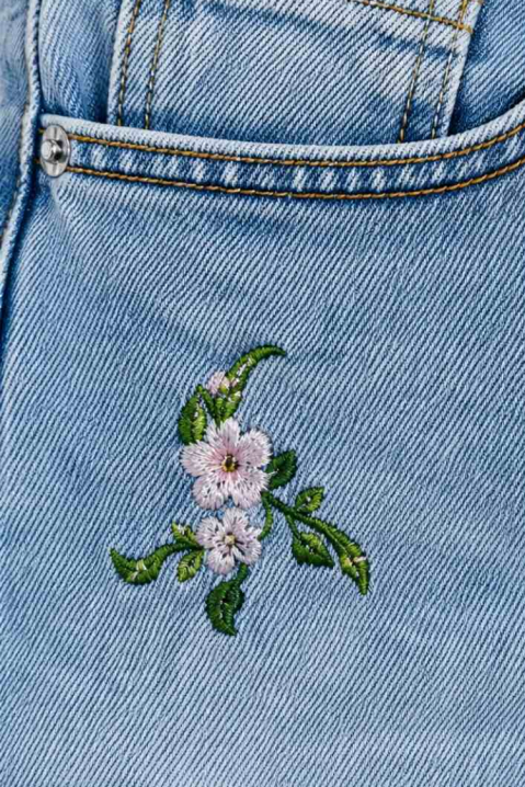 Pantaloni scurți din denim pentru femei, cu talie înaltă și broderie florală FLARENA, Culoare: denim, IVET.RO - Reduceri de până la -80%