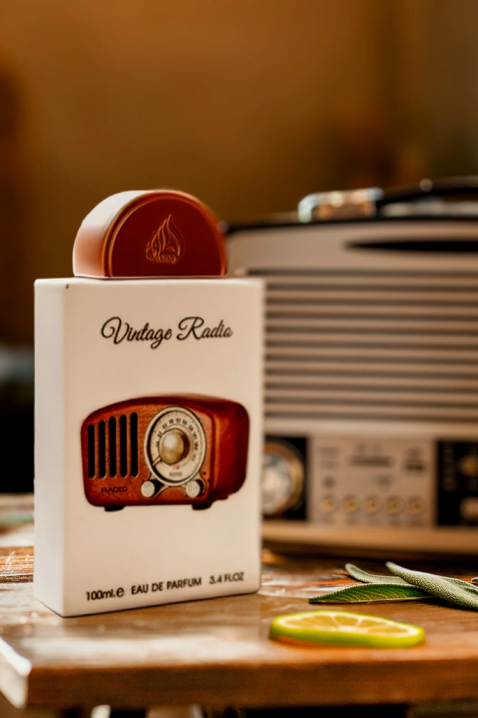 Parfum arabesc Lattafa Pride Vintage Radio EDP 100 mlIVET.RO - Reduceri de până la -80%