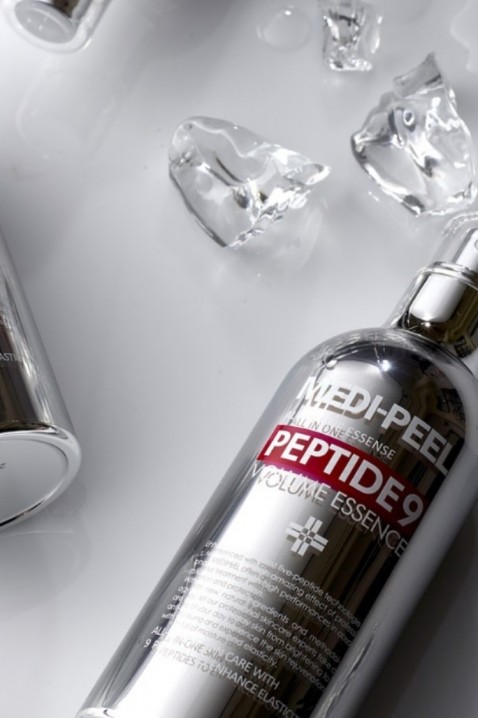 MEDI-PEEL Peptide 9 Volume Essence PRO 100 mlIVET.RO - Reduceri de până la -80%