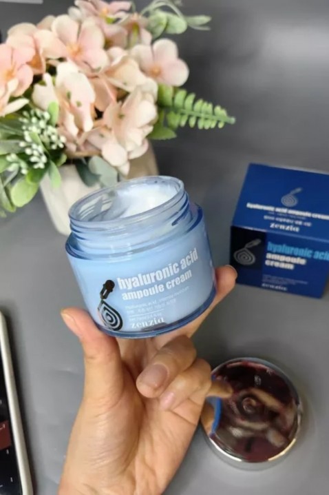 Zenzia Hyaluronic Acid Ampoule Cream 70 mlIVET.RO - Reduceri de până la -80%