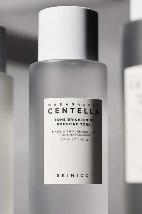 SKIN1004 Madagascar Centella Tone Brightening Boosting Toner 210 mlIVET.RO - Reduceri de până la -80%