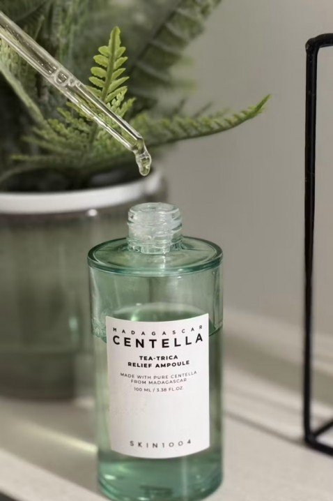 SKIN1004 Sample Madagascar Centella Tea-Trica Relief Ampoule with Tea Tree SAMPLE 1,5 mlIVET.RO - Reduceri de până la -80%