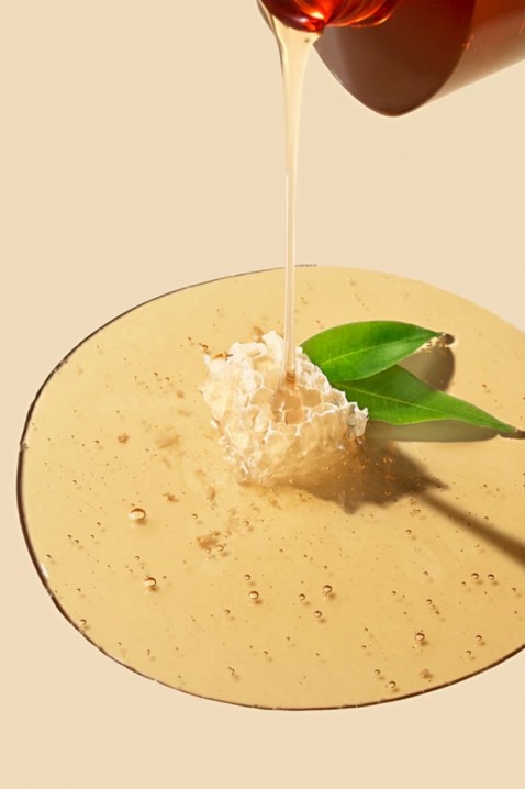 Daeng Gi Meo Ri Professional Honey Therapy PLUS Shampoo 500 mlIVET.RO - Reduceri de până la -80%