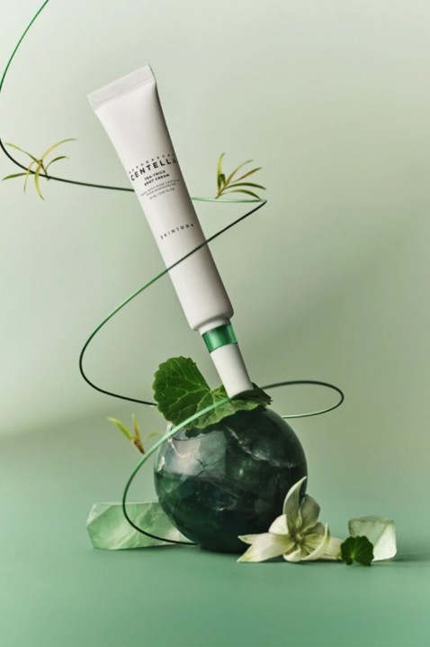 SKIN1004 Madagascar Centella Tea-Trica Spot Cream 20 mlIVET.RO - Reduceri de până la -80%