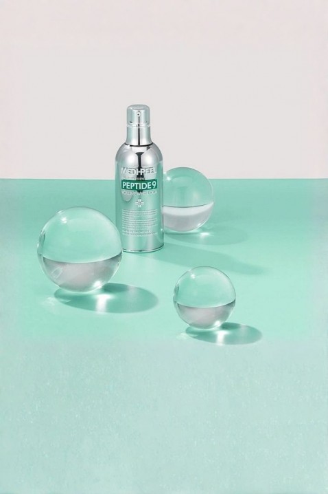 MEDI-PEEL Peptide 9 Volume White Cica Essence PRO 100 mlIVET.RO - Reduceri de până la -80%