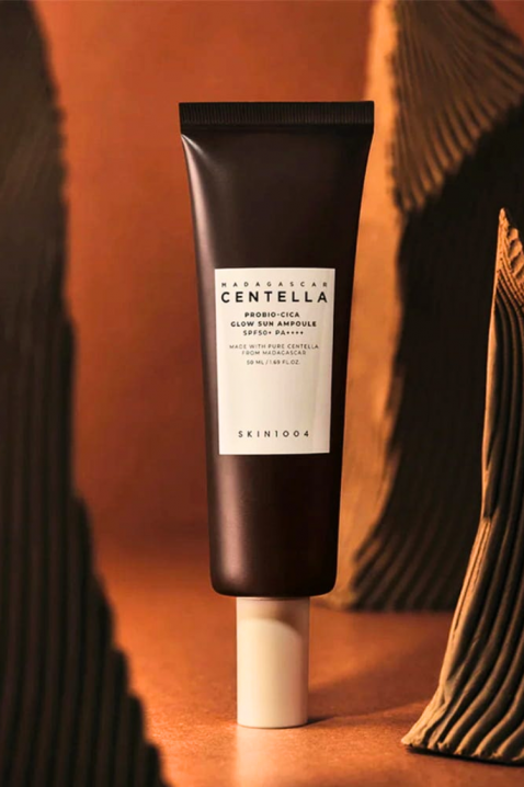 SKIN1004 Madagascar Centella Probio-Cica Glow Sun Ampoule SPF50 50 mlIVET.RO - Reduceri de până la -80%