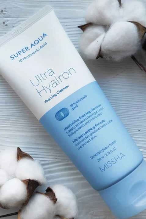 MISSHA Super Aqua Ultra Hyalron Cleansing Foam Hyaluronic, 200 mlIVET.RO - Reduceri de până la -80%