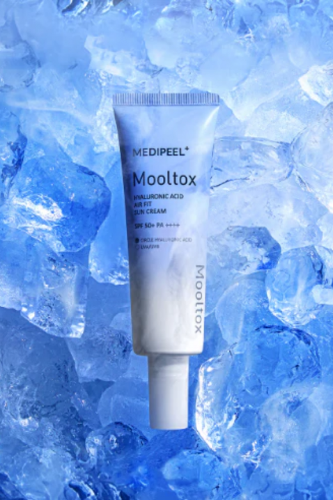 MEDI-PEEL Hyaluronic Acid Aqua Mooltox Air Fit Sun Cream SPF 50+ 50 mlIVET.RO - Reduceri de până la -80%