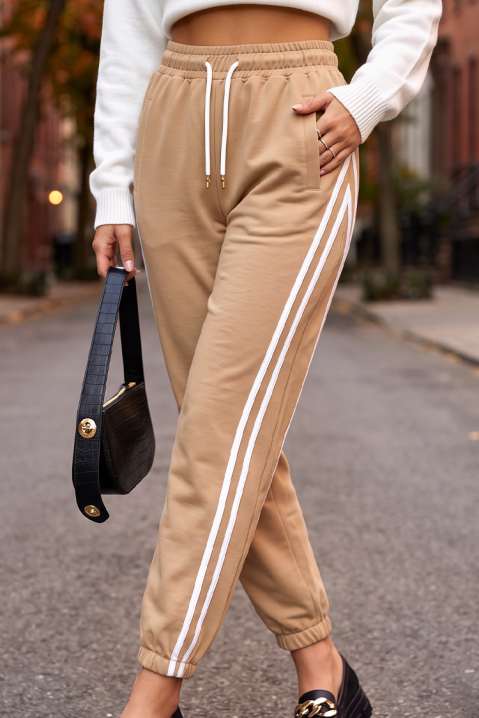 Pantaloni sport de damă cu legături și benzi decorative laterale BERLETA CAMEL, Culoare: maro deschis    , IVET.RO - Reduceri de până la -80%