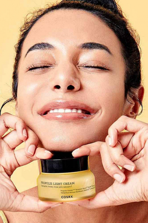 COSRX Propolis Light Cream Light Cream, 65 mlIVET.RO - Reduceri de până la -80%