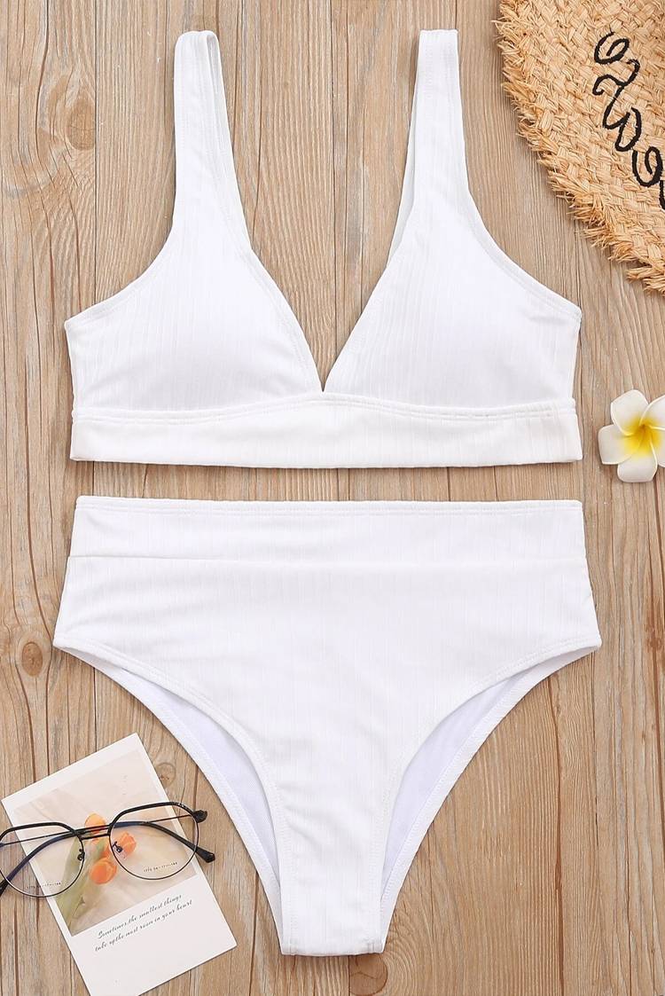 salute Deformation Unarmed Costum de baie SEDERA WHITE, Preț 54 Lei, Culoare: alb | IVET.RO îmbrăcăminte femei și bărbați , lenjerie de corp, încălțăminte, accesorii salute Deformation Unarmed Costum de baie SEDERA WHITE, Preț 54 Lei, Culoare: alb | IVET.RO îmbrăcăminte femei și bărbați , lenjerie de corp, încălțăminte, accesorii