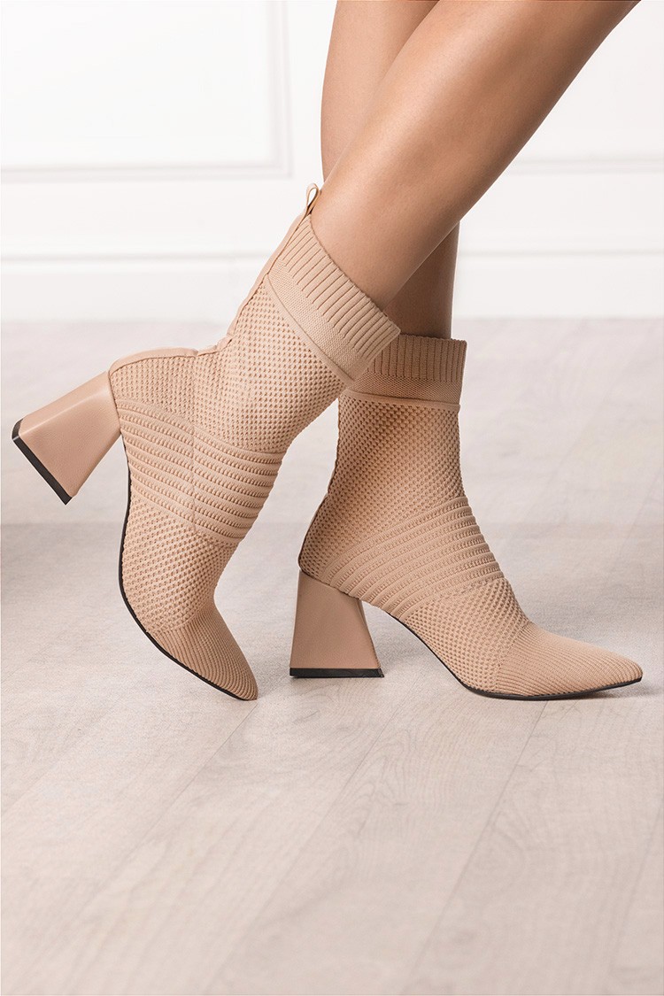 Devour leader Mars Botine damă NEDIRTA BEIGE, Preț 154 Lei, Culoare: bej | IVET.RO îmbrăcăminte femei și bărbați , lenjerie de corp, încălțăminte, accesorii Devour leader Mars Botine damă NEDIRTA BEIGE, Preț 154 Lei, Culoare: bej | IVET.RO îmbrăcăminte femei și bărbați , lenjerie de corp, încălțăminte, accesorii
