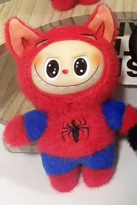 pandantiv de pluș LABUBU SPIDERMAN