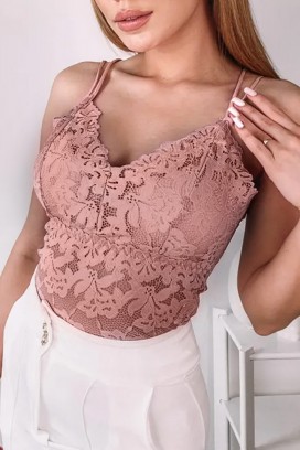 top elegant din dantelă pentru femei, cu bretele subțiri și un spate spectaculos CALVESA PINK