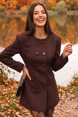 rochie scurtă tip blazer cu închidere dublu rând și buzunare decorative MARSENIA BROWN