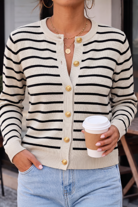 Cardigan tricotat pentru femei, în dungi, cu decolteu rotund și nasturi aurii reliefați FESTOLA BEIGE